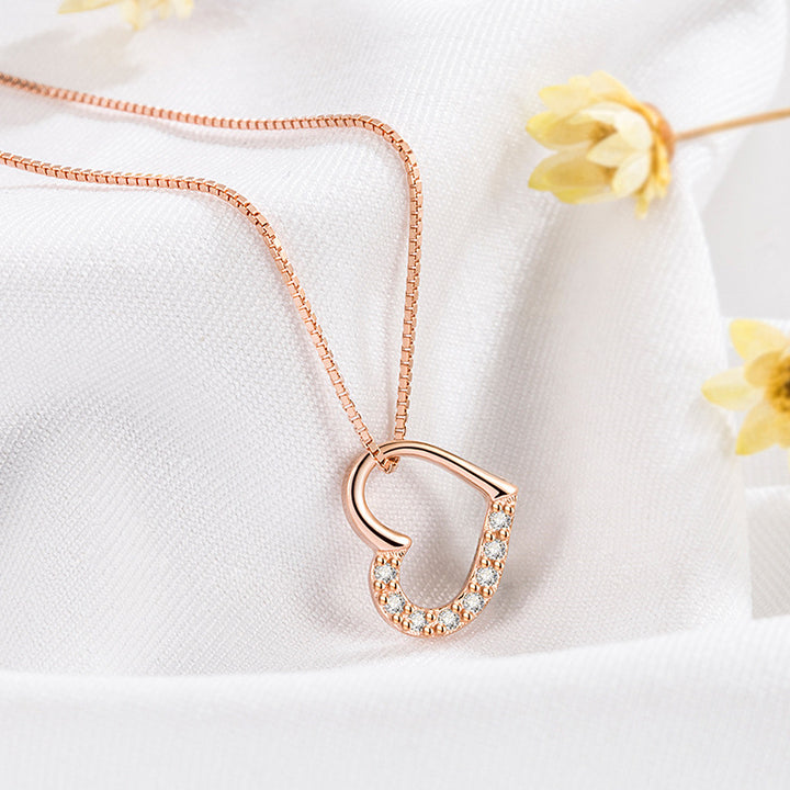 Women's Simple Peach Heart Necklace